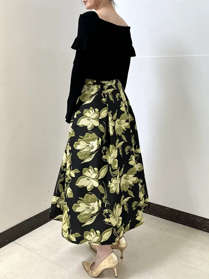 GRACE CONTINENTAL The Banquet Kogane. コーディネート画像