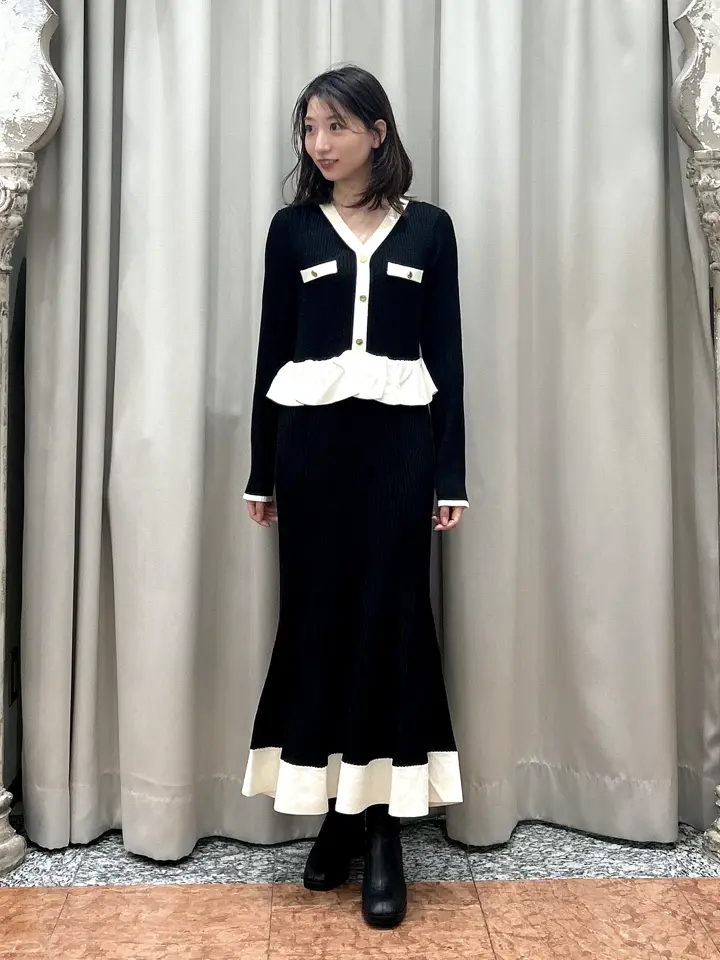 GRACE CONTINENTAL The Banquet eri コーディネート画像