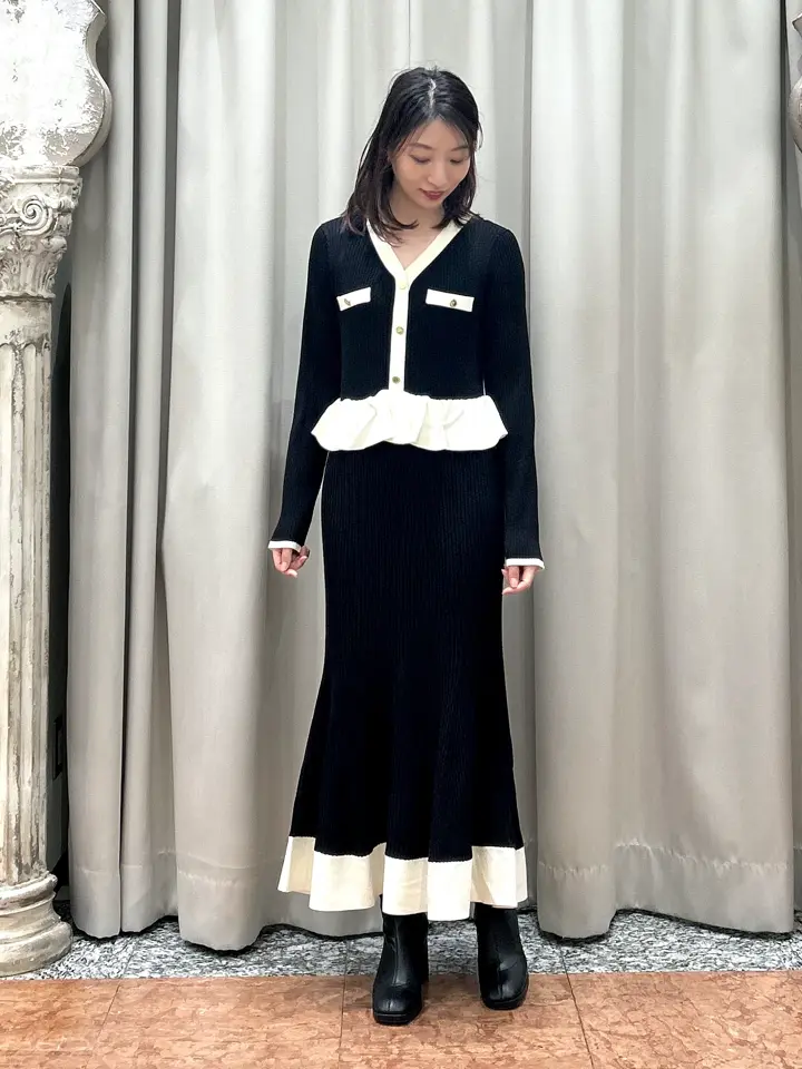 GRACE CONTINENTAL The Banquet eri コーディネート画像