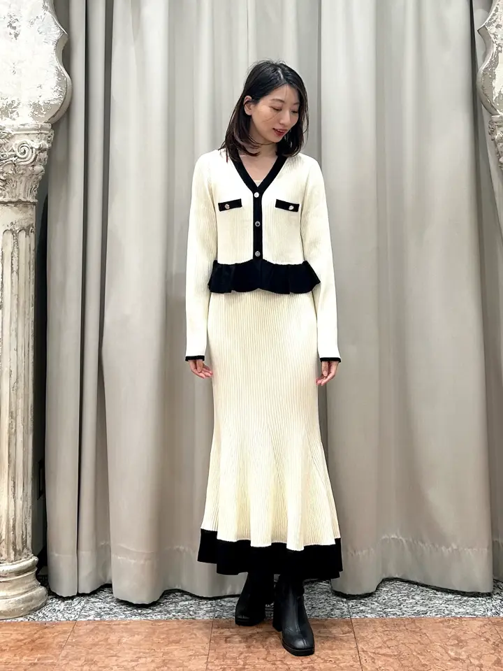 GRACE CONTINENTAL The Banquet eri コーディネート画像