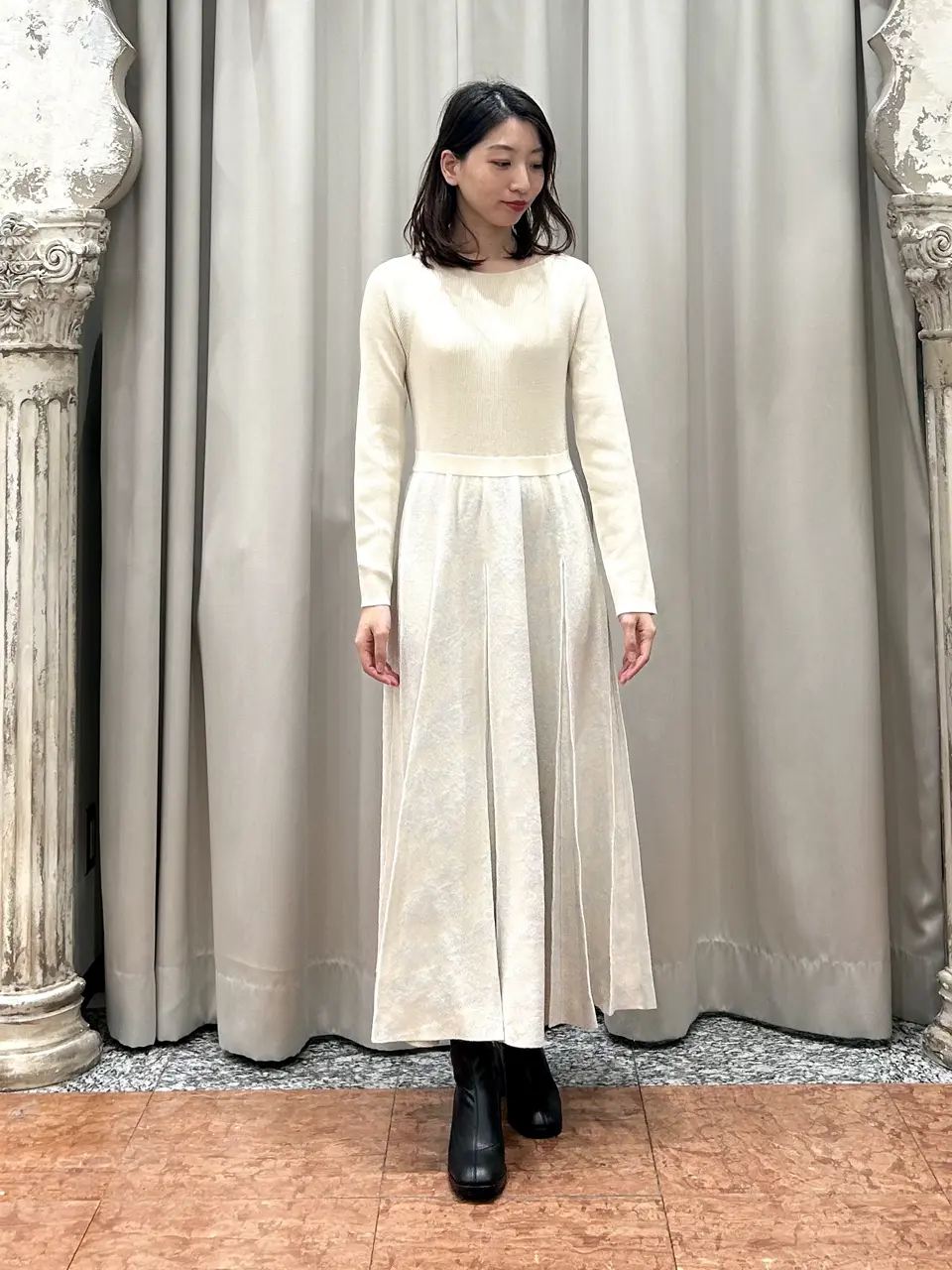 GRACE CONTINENTAL The Banquet eri コーディネート画像