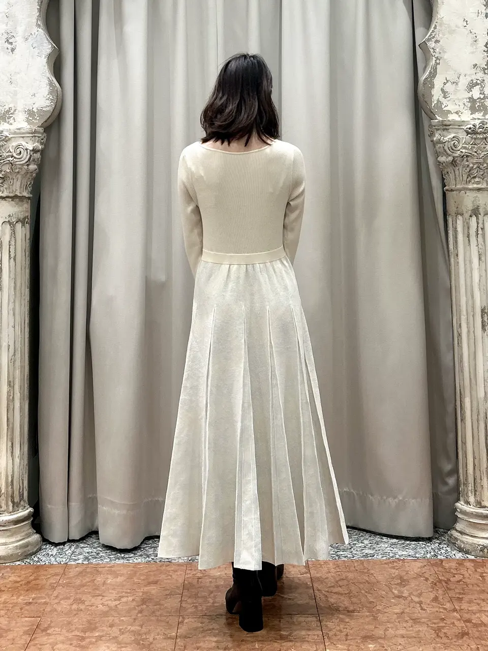 GRACE CONTINENTAL The Banquet eri コーディネート画像