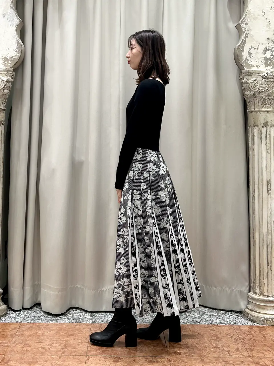 GRACE CONTINENTAL The Banquet eri コーディネート画像