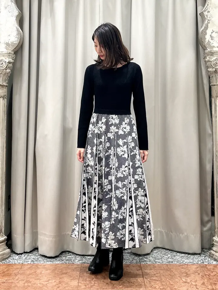 GRACE CONTINENTAL The Banquet eri コーディネート画像