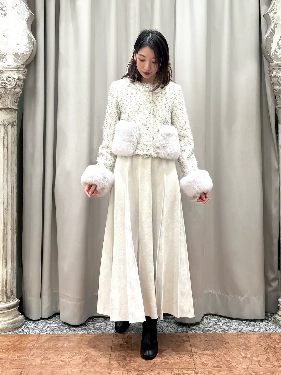 GRACE CONTINENTAL The Banquet eri コーディネート画像