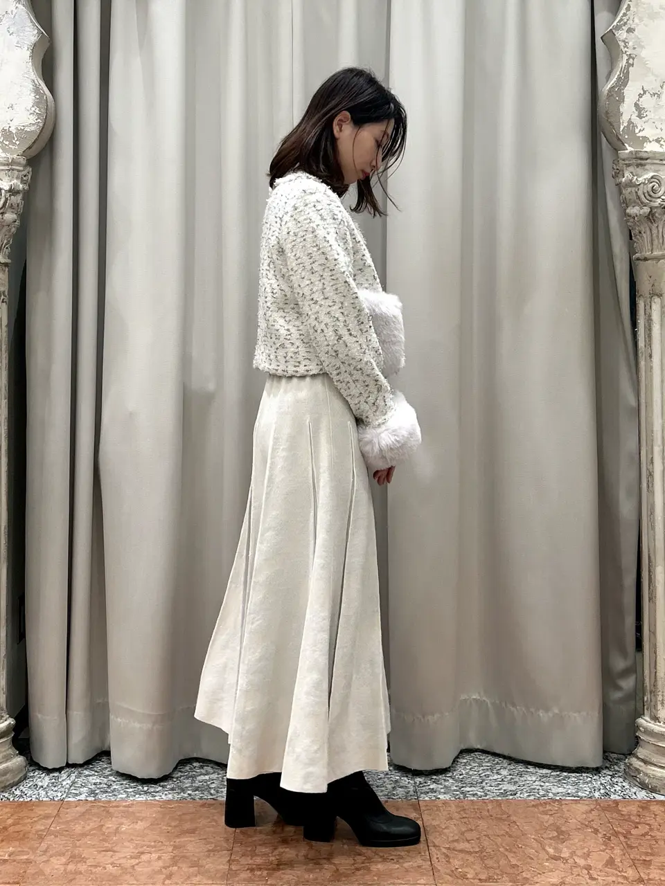 GRACE CONTINENTAL The Banquet eri コーディネート画像