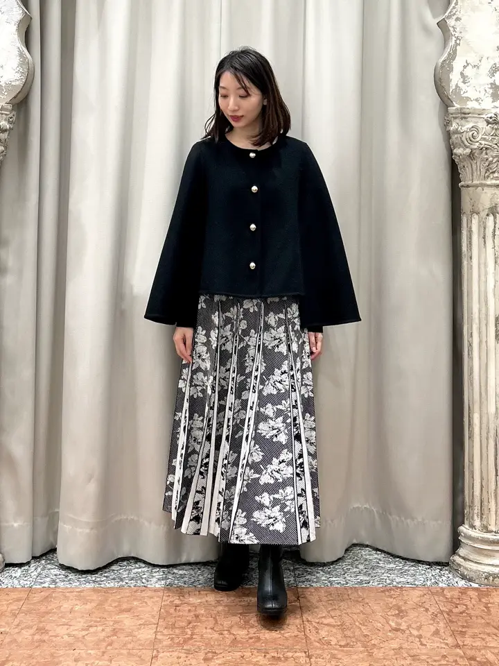 GRACE CONTINENTAL The Banquet eri コーディネート画像