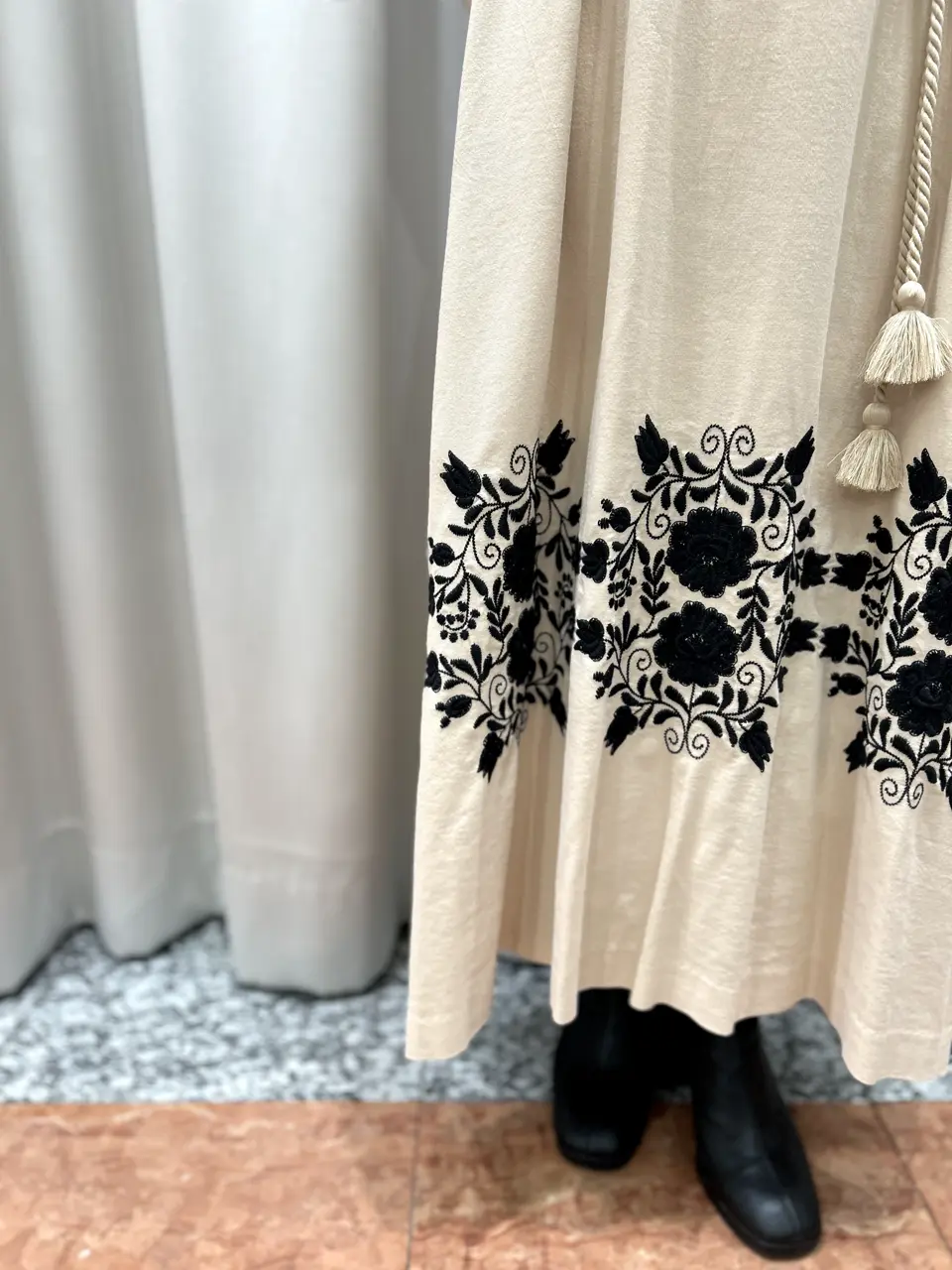 GRACE CONTINENTAL The Banquet eri コーディネート画像