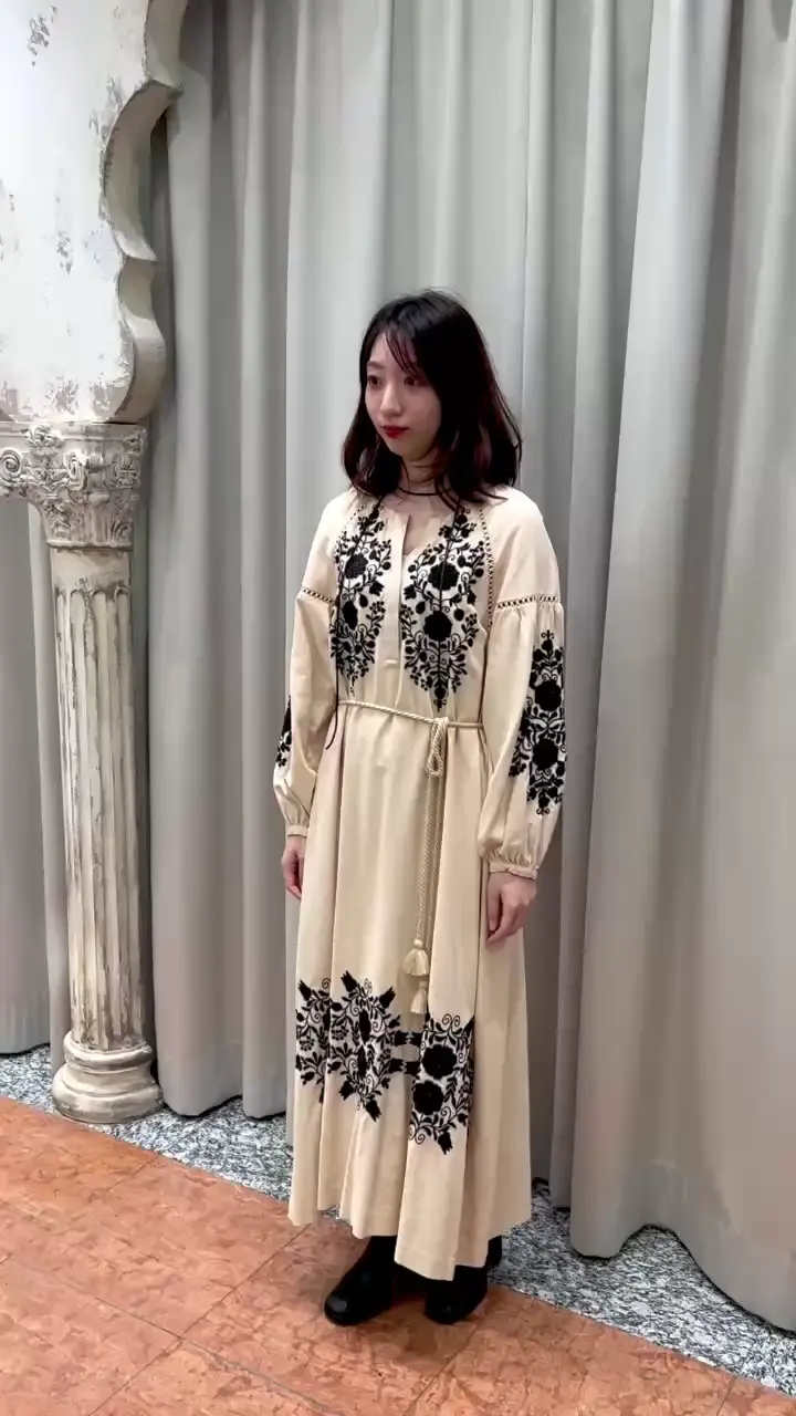 GRACE CONTINENTAL The Banquet eri コーディネート画像