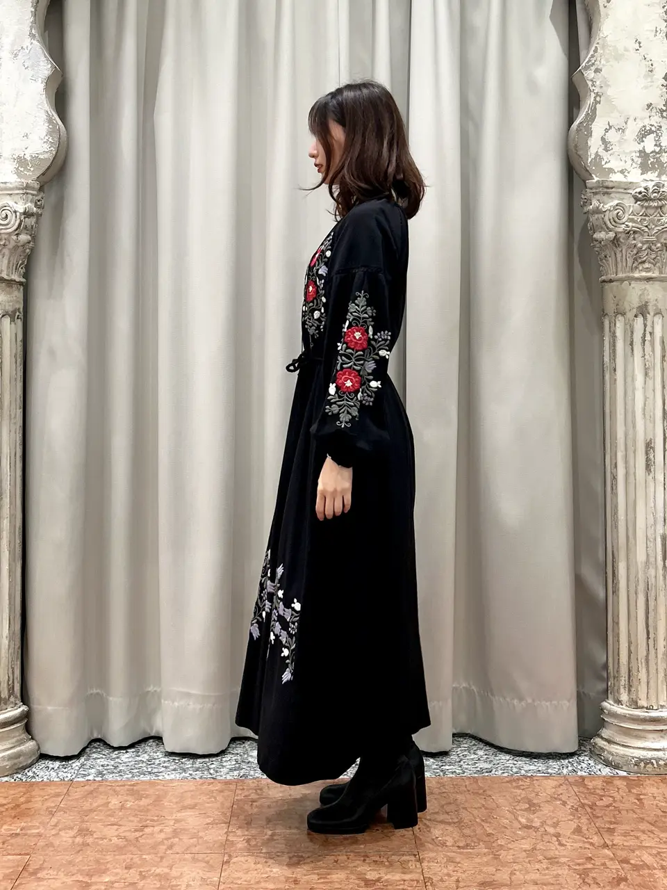 GRACE CONTINENTAL The Banquet eri コーディネート画像