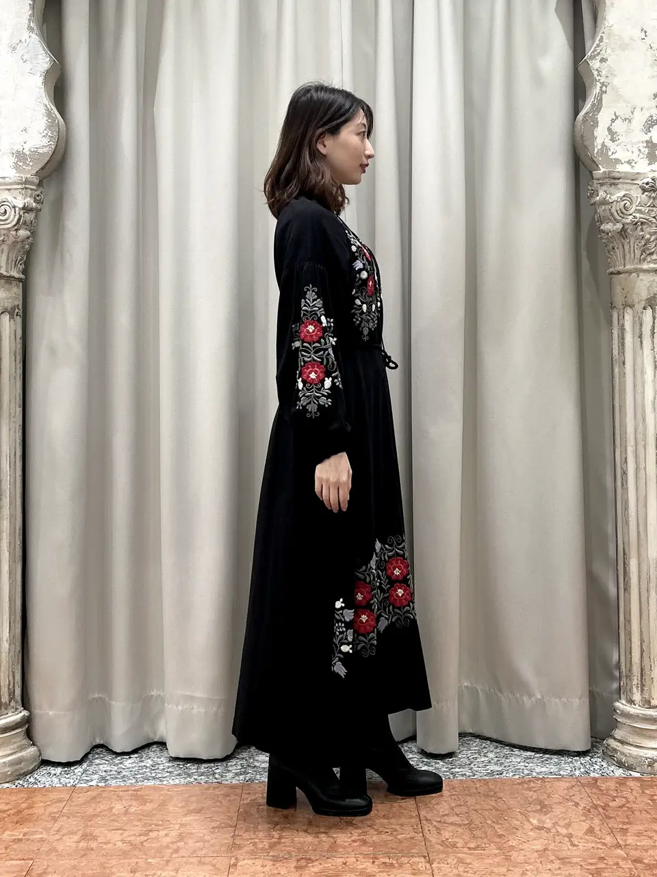 GRACE CONTINENTAL The Banquet eri コーディネート画像