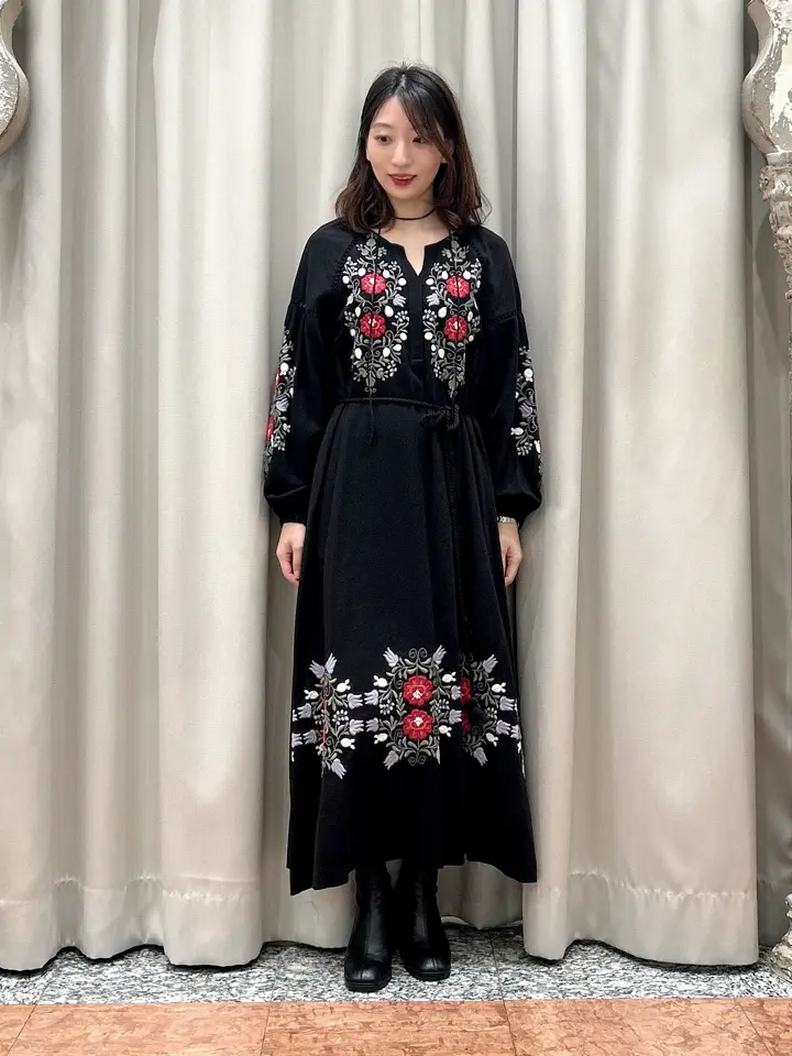 GRACE CONTINENTAL The Banquet eri コーディネート画像