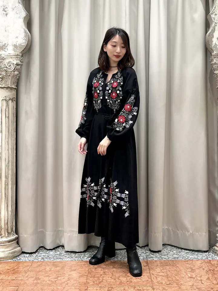 GRACE CONTINENTAL The Banquet eri コーディネート画像