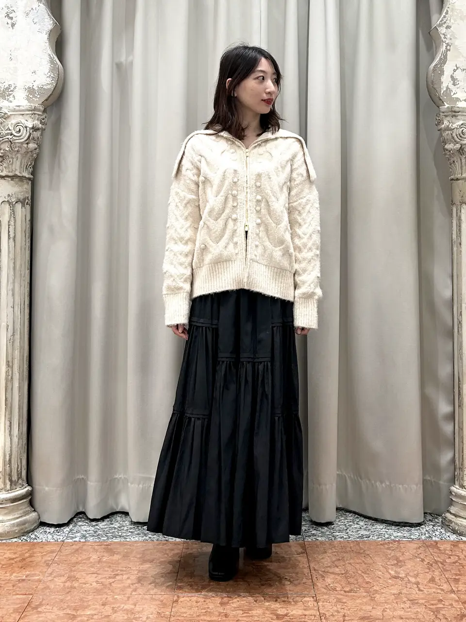 GRACE CONTINENTAL The Banquet eri コーディネート画像