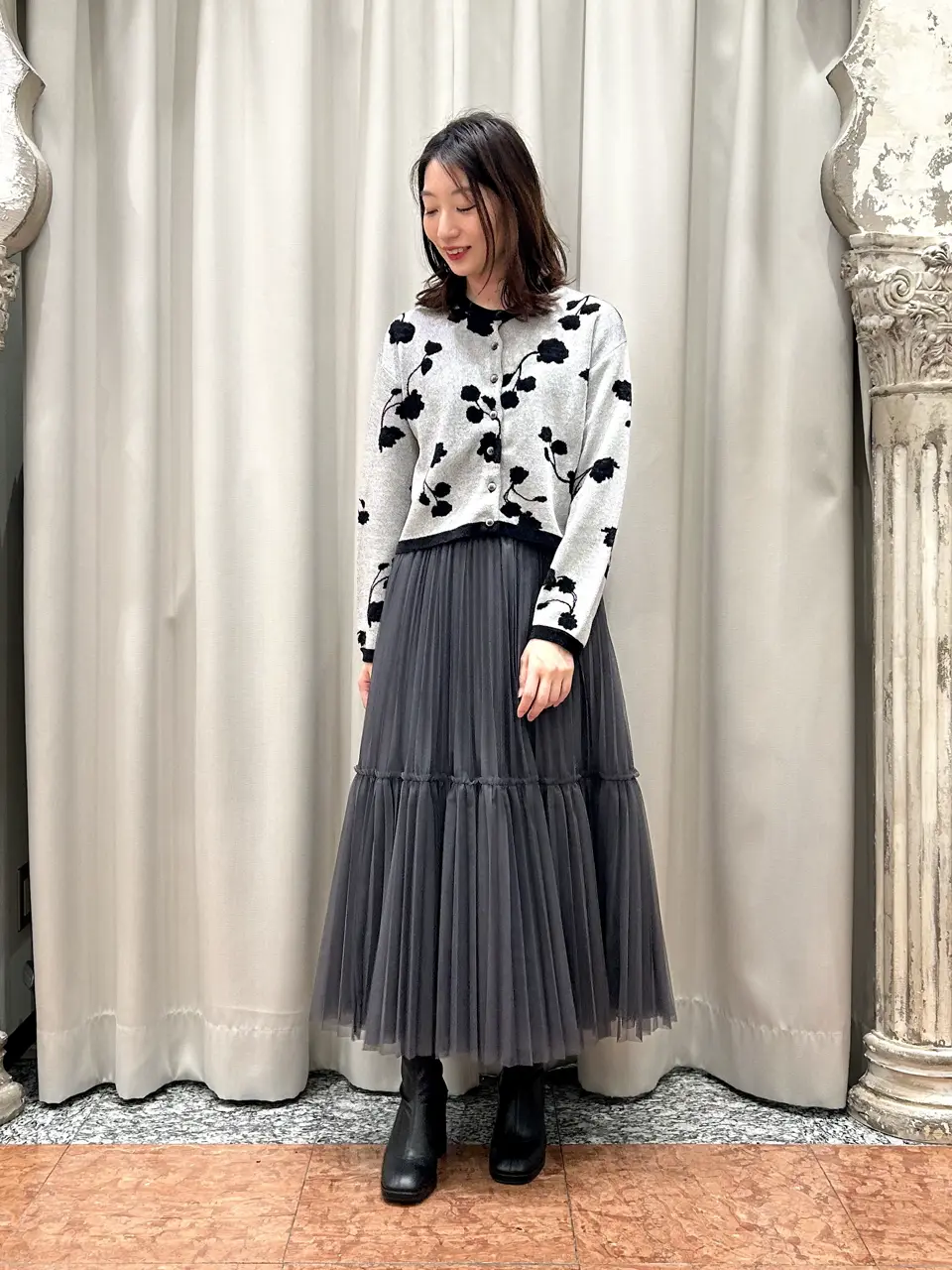 GRACE CONTINENTAL The Banquet eri コーディネート画像