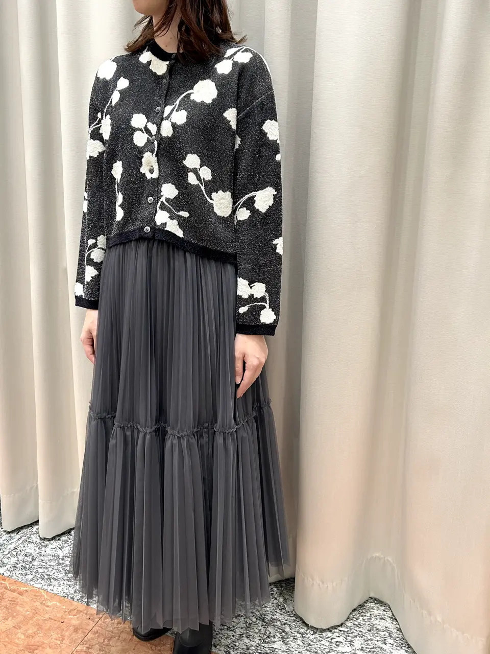 GRACE CONTINENTAL The Banquet eri コーディネート画像