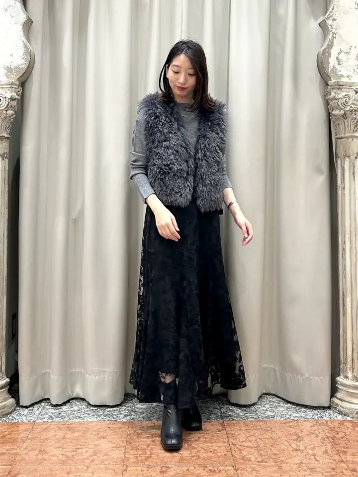 GRACE CONTINENTAL The Banquet eri コーディネート画像