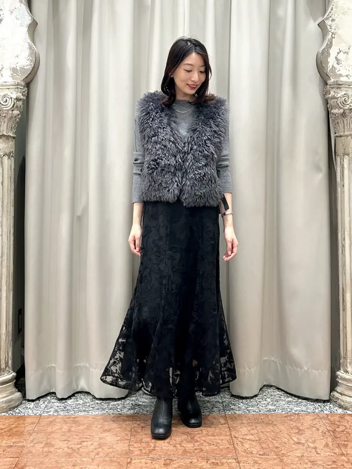 GRACE CONTINENTAL The Banquet eri コーディネート画像