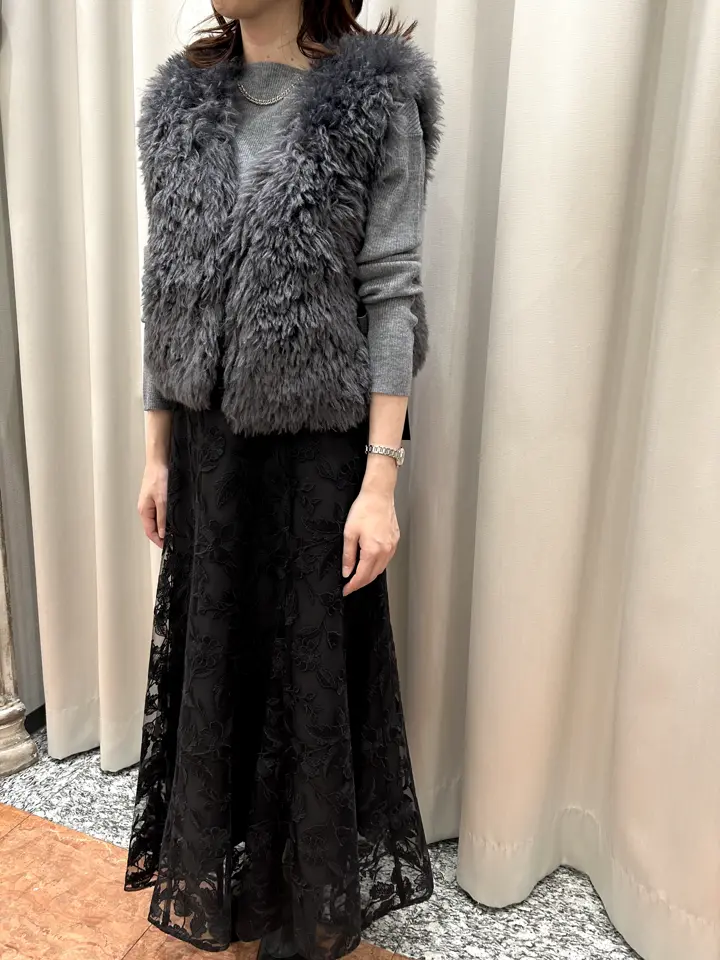 GRACE CONTINENTAL The Banquet eri コーディネート画像