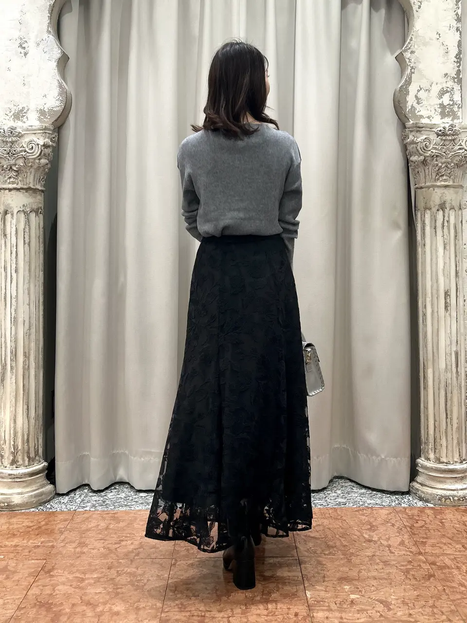 GRACE CONTINENTAL The Banquet eri コーディネート画像