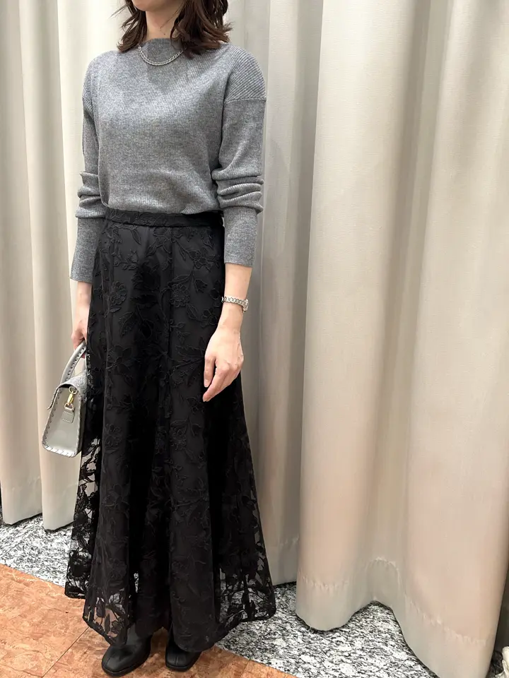 GRACE CONTINENTAL The Banquet eri コーディネート画像