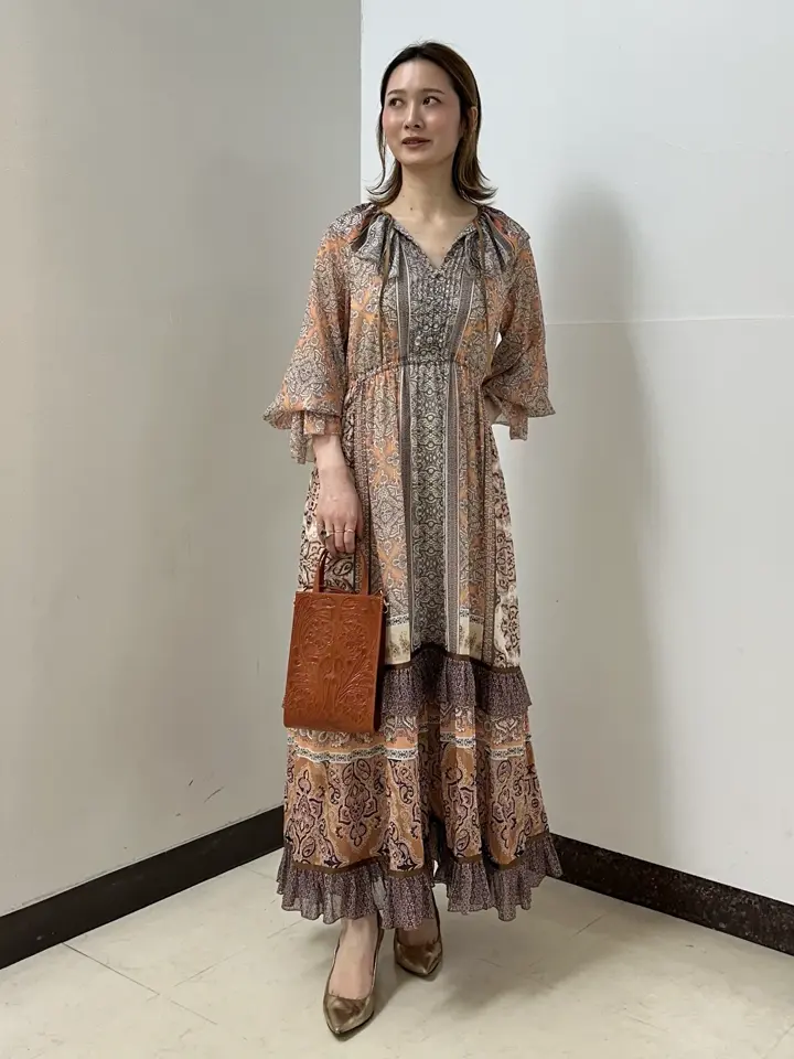 GRACE CONTINENTAL The Banquet Kogane. コーディネート画像