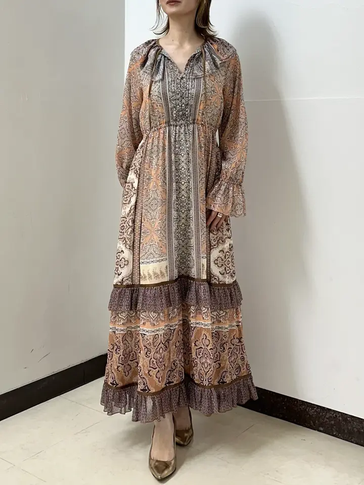 GRACE CONTINENTAL The Banquet Kogane. コーディネート画像