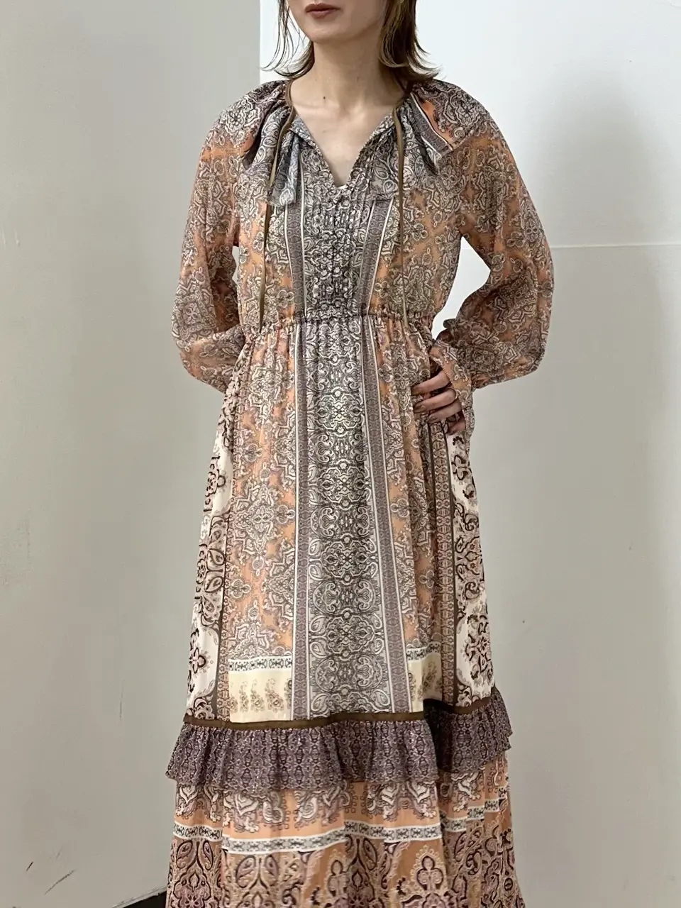 GRACE CONTINENTAL The Banquet Kogane. コーディネート画像