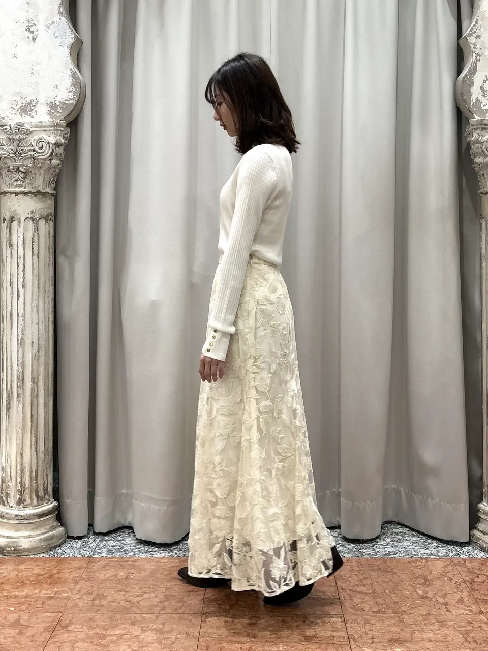 GRACE CONTINENTAL The Banquet eri コーディネート画像