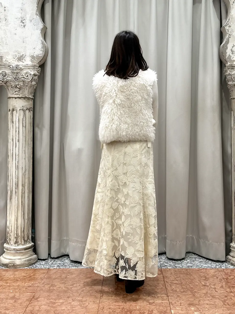 GRACE CONTINENTAL The Banquet eri コーディネート画像