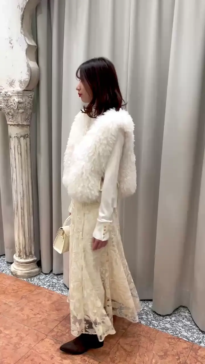 GRACE CONTINENTAL The Banquet eri コーディネート画像