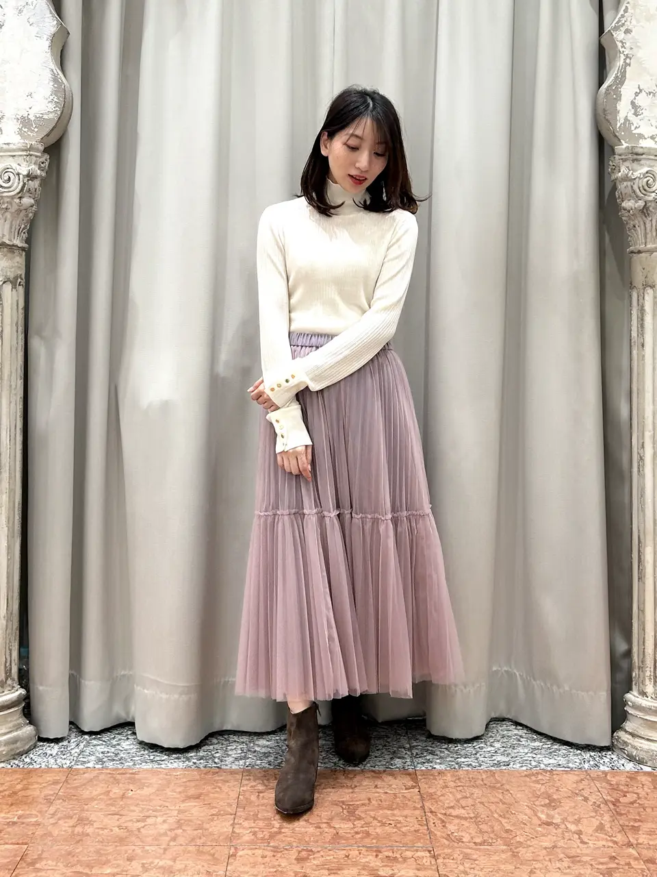 GRACE CONTINENTAL The Banquet eri コーディネート画像