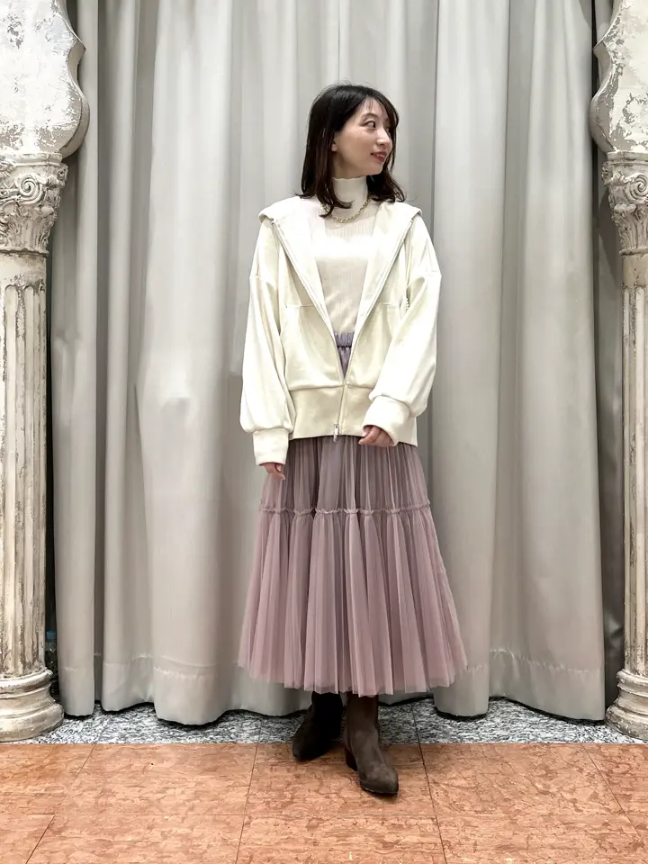 GRACE CONTINENTAL The Banquet eri コーディネート画像