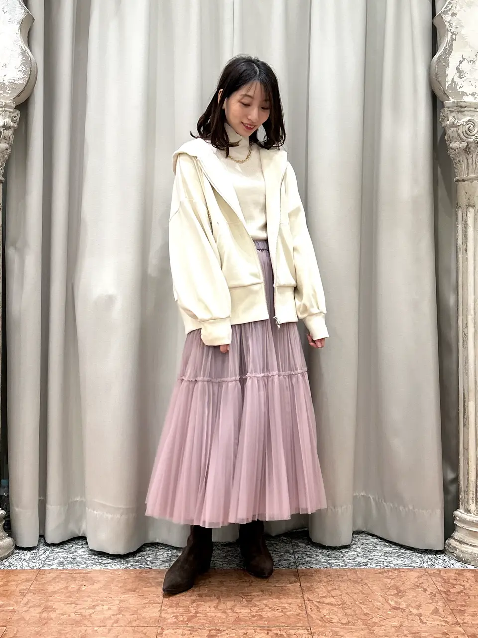 GRACE CONTINENTAL The Banquet eri コーディネート画像