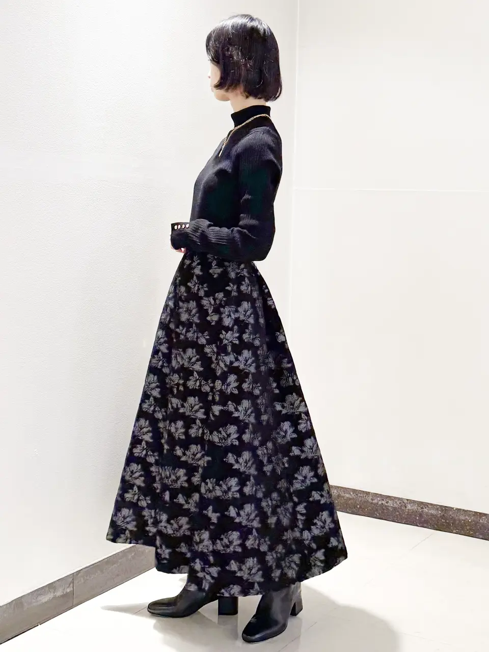 GRACE CONTINENTAL The Banquet yuri コーディネート画像