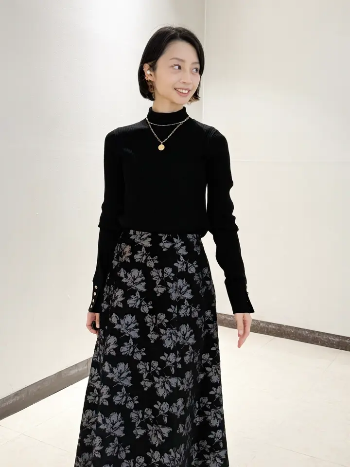 GRACE CONTINENTAL The Banquet yuri コーディネート画像