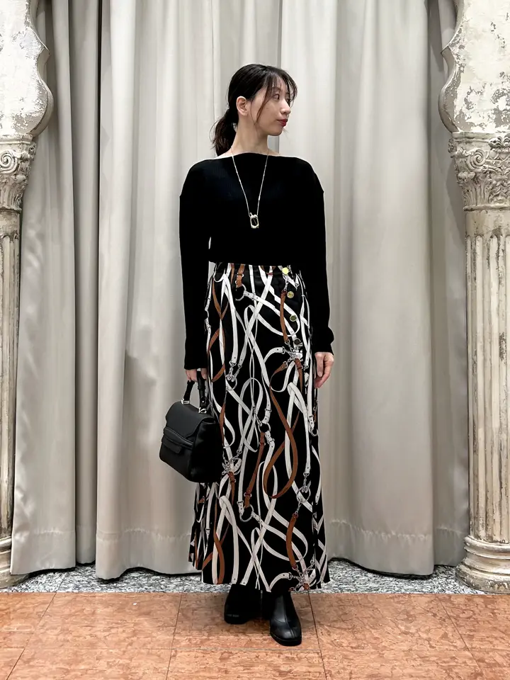 GRACE CONTINENTAL The Banquet eri コーディネート画像