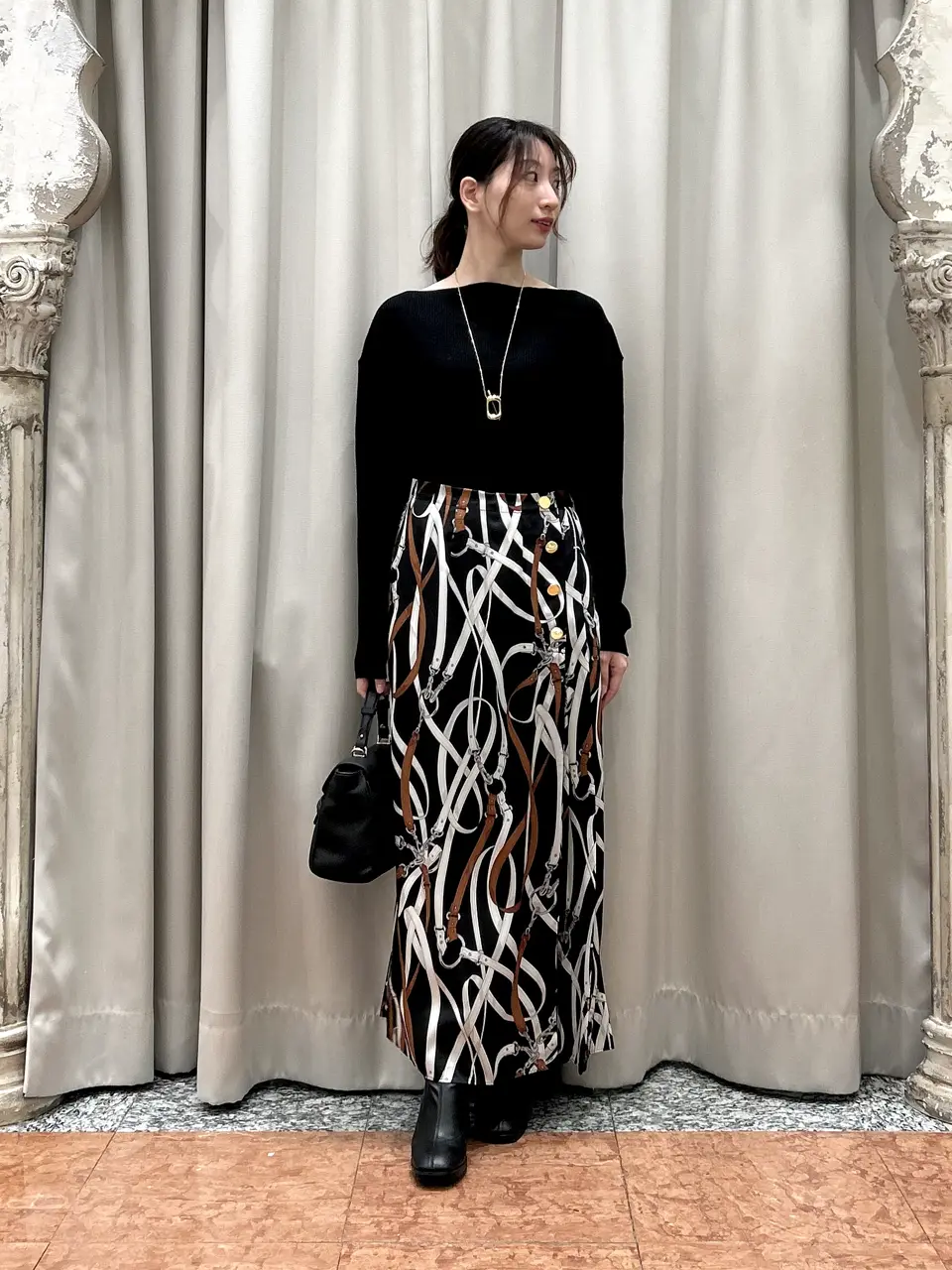 GRACE CONTINENTAL The Banquet eri コーディネート画像