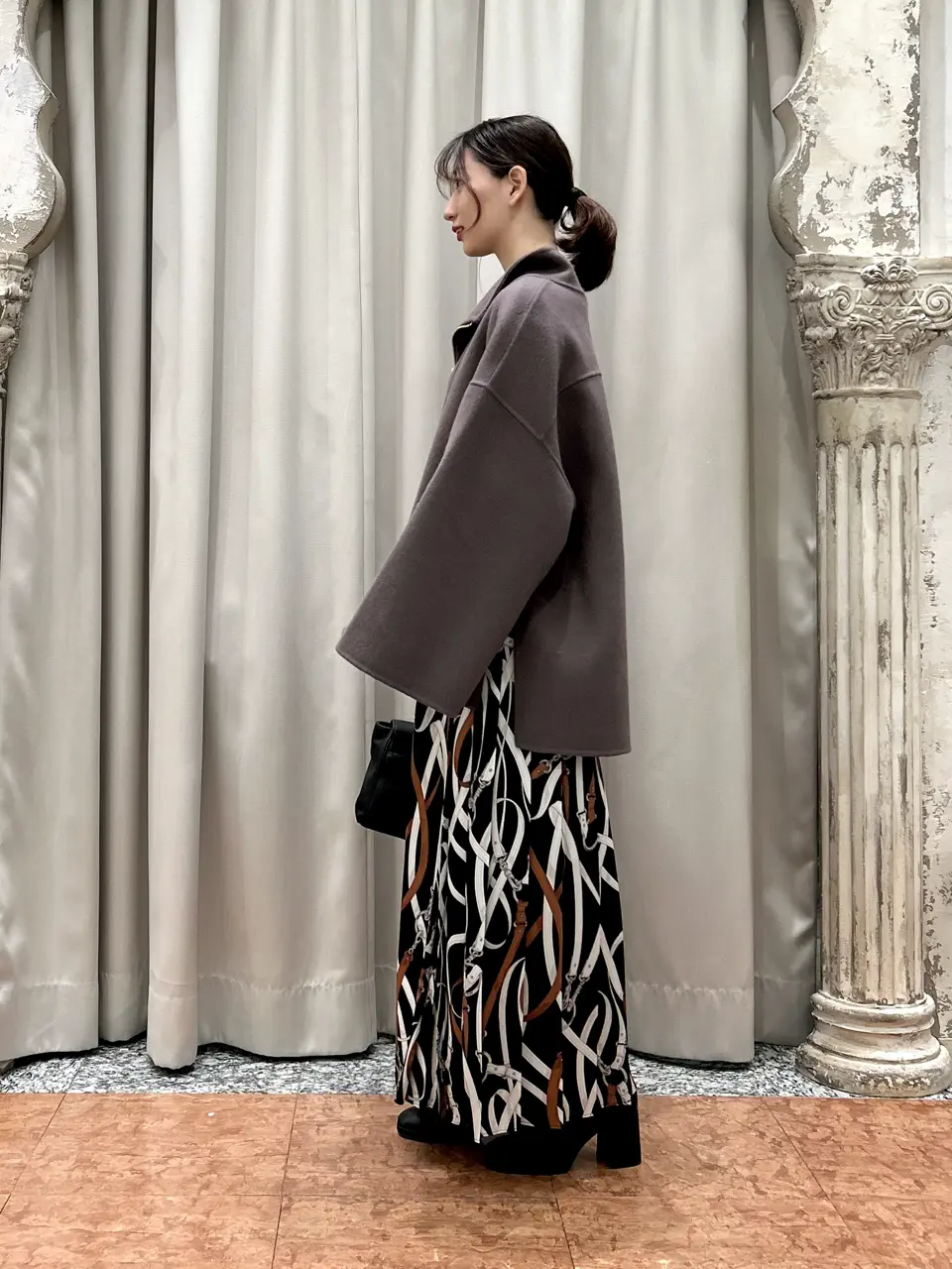 GRACE CONTINENTAL The Banquet eri コーディネート画像