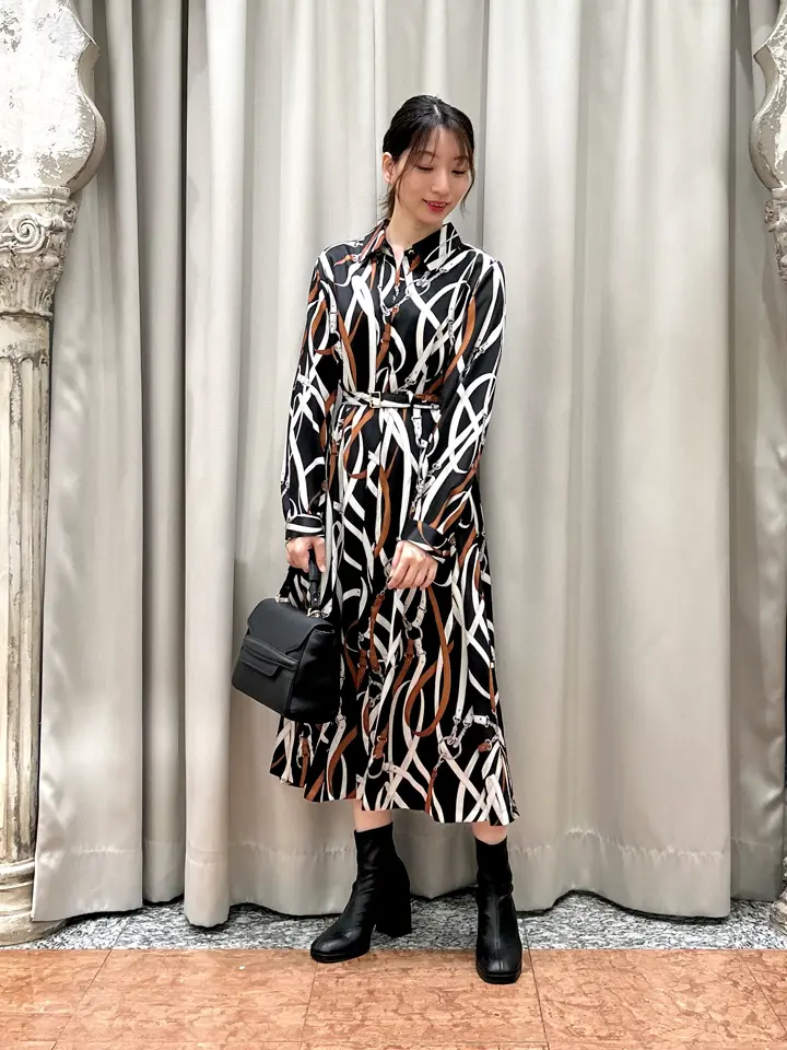 GRACE CONTINENTAL The Banquet eri コーディネート画像