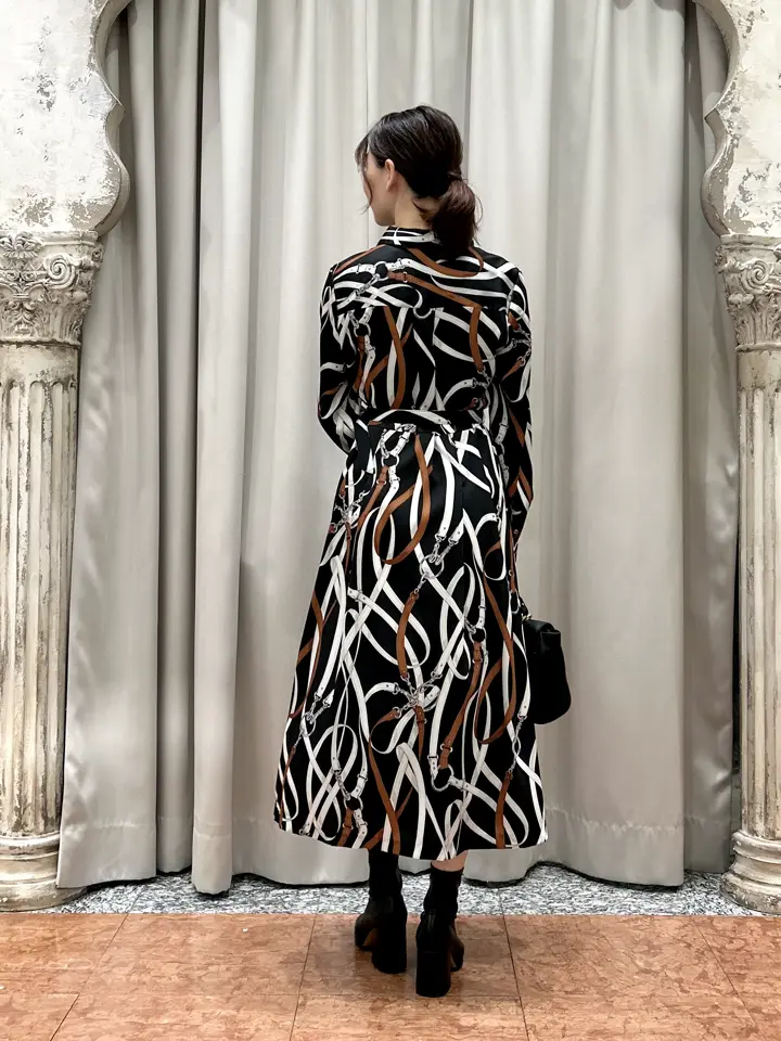 GRACE CONTINENTAL The Banquet eri コーディネート画像