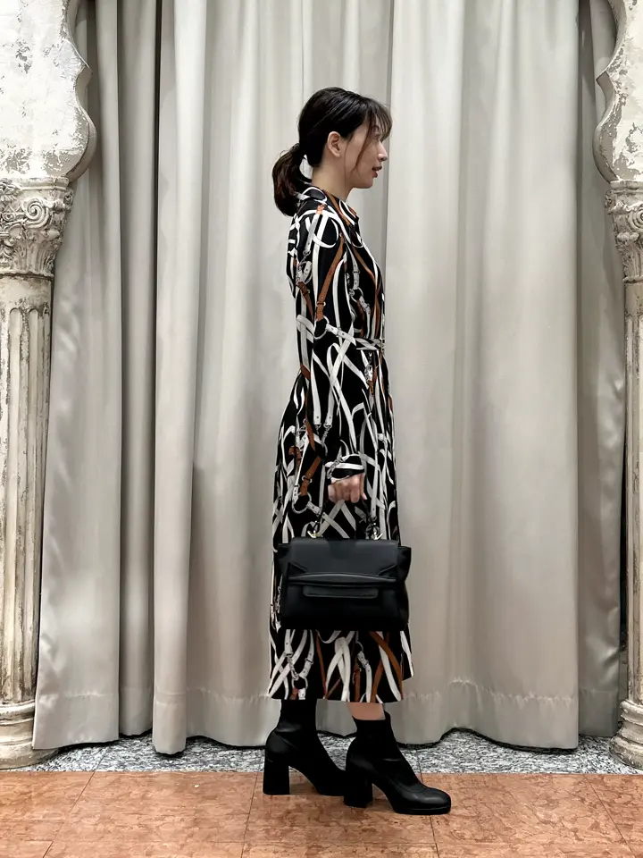 GRACE CONTINENTAL The Banquet eri コーディネート画像