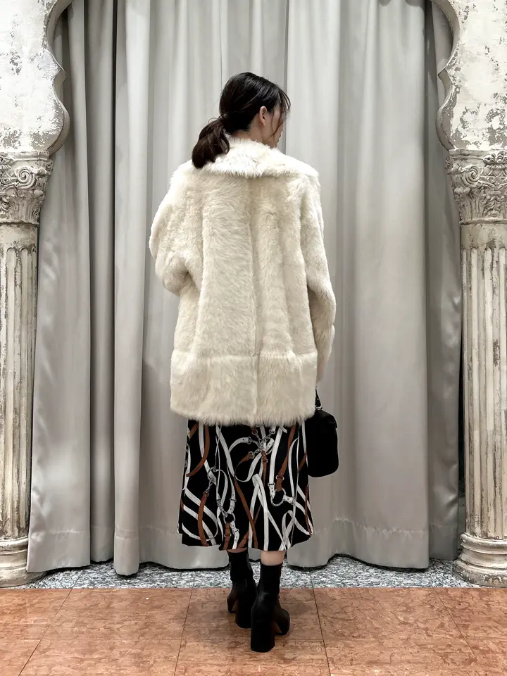 GRACE CONTINENTAL The Banquet eri コーディネート画像