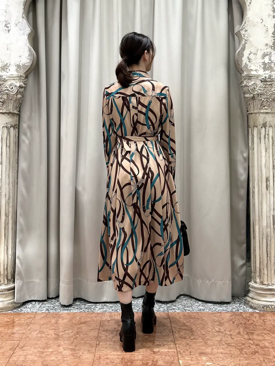 GRACE CONTINENTAL The Banquet eri コーディネート画像