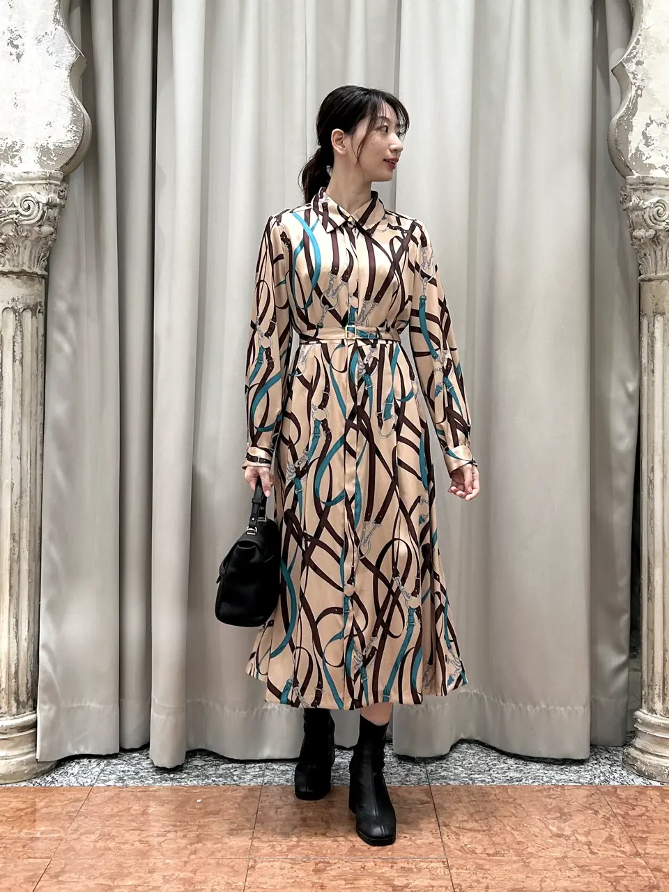 GRACE CONTINENTAL The Banquet eri コーディネート画像