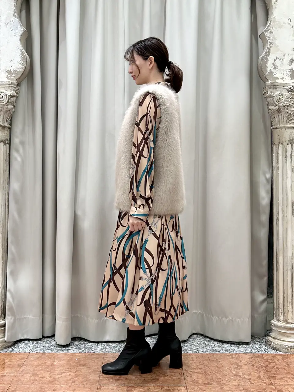 GRACE CONTINENTAL The Banquet eri コーディネート画像