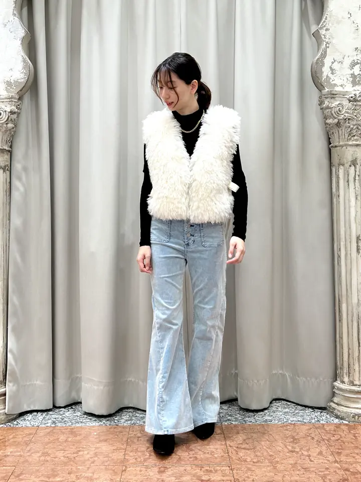 GRACE CONTINENTAL The Banquet eri コーディネート画像