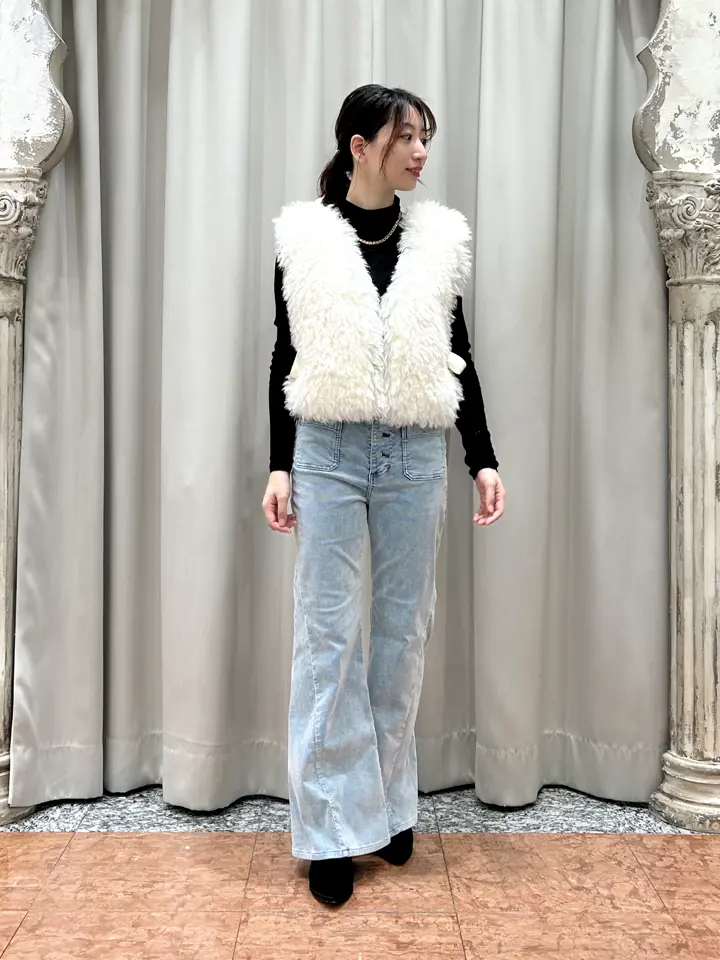 GRACE CONTINENTAL The Banquet eri コーディネート画像