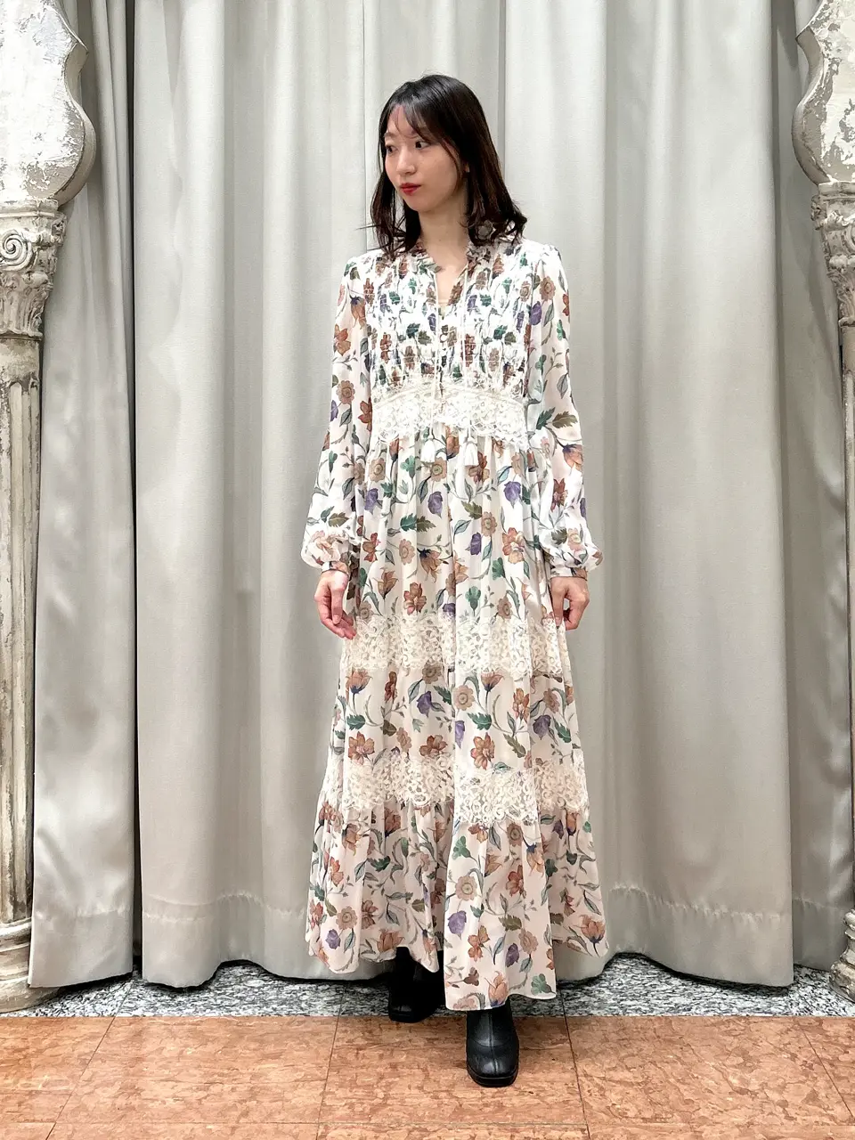 GRACE CONTINENTAL The Banquet eri コーディネート画像