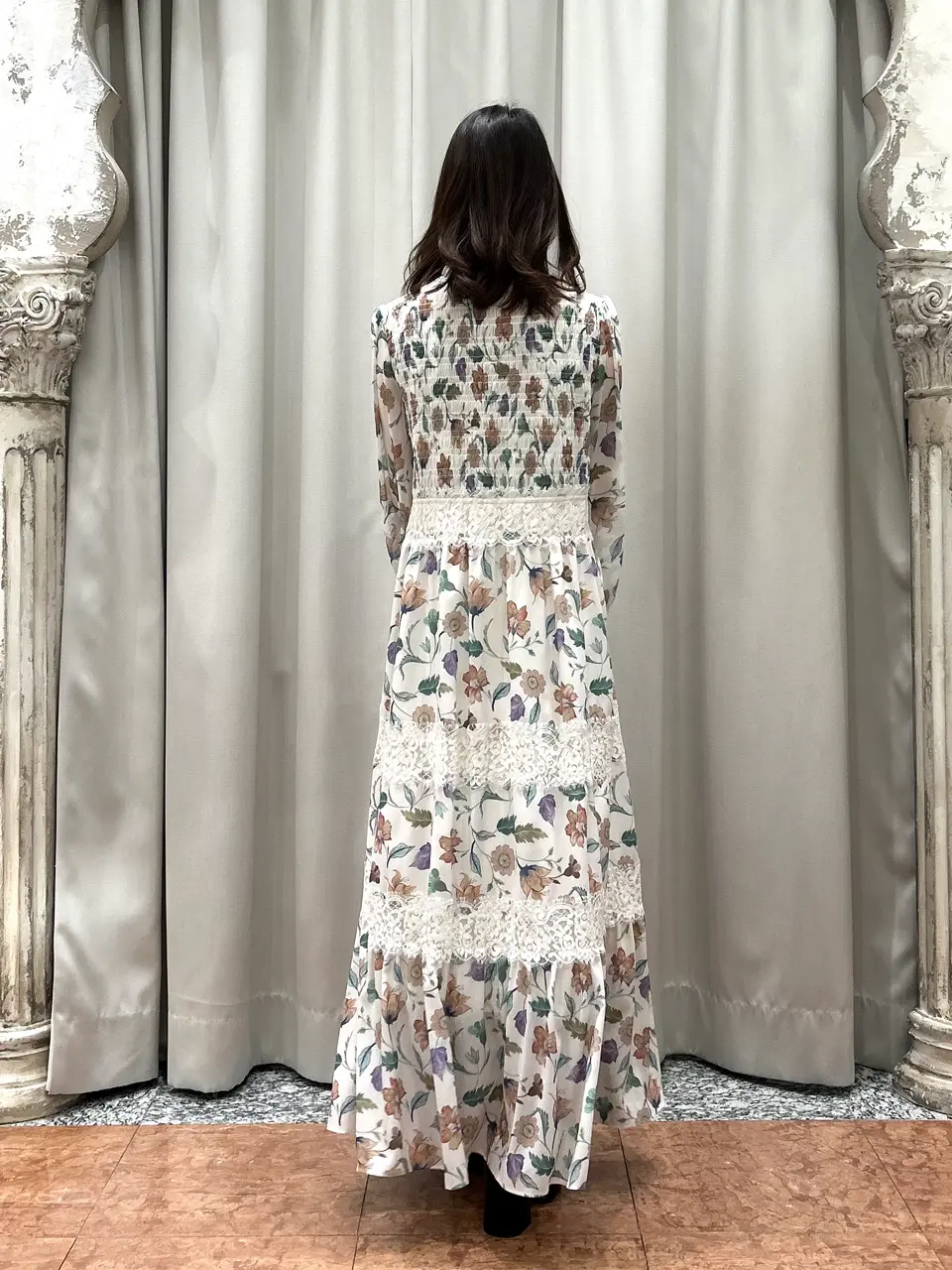 GRACE CONTINENTAL The Banquet eri コーディネート画像